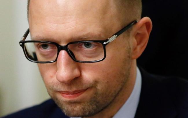 Нардеп: Яценюк может уйти в отставку 28 марта