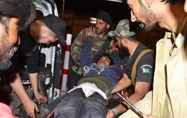 Число жертв нападения на полицейскую академию в Пакистане возросло до 59