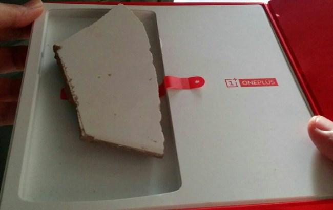 Индиец заплатил Amazon $340 за кирпич