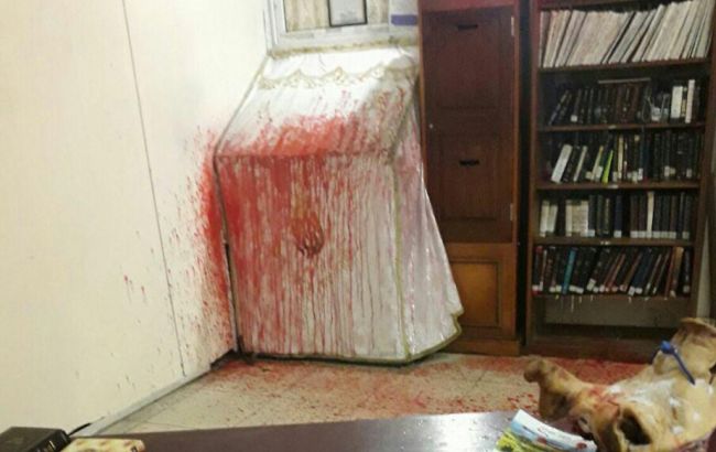Поліція порушила справу за фактом нападу на синагогу в Умані