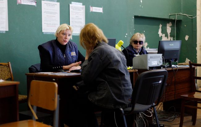 Как оформить бумажную справку ВПЛ: инструкция офлайн и онлайн