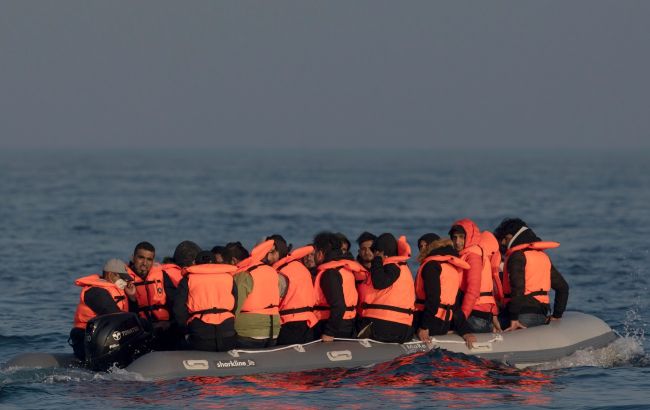 Більше 60 мігрантів потонули під час корабельної аварії біля берегів Лівії