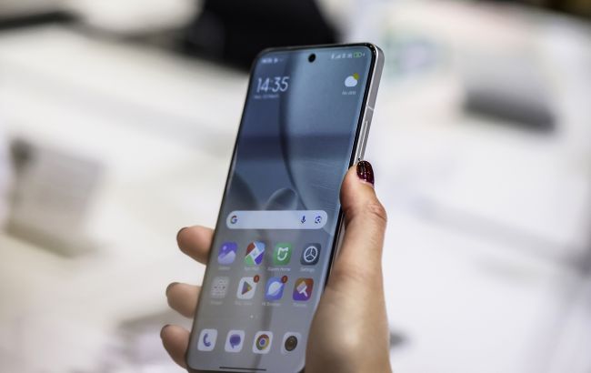 Автономность как в iPhone: Samsung сменит главный минус Galaxy S27