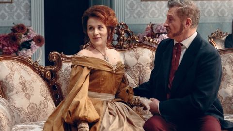 Крепостная: 11 и 12 серии 1 сезона смотреть онлайн