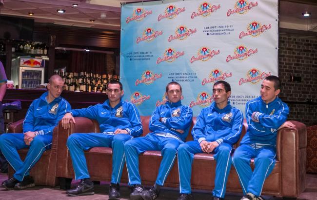 Українські Отамани - Команда Росії: стенограма онлайн-трансляції боксерського матчу