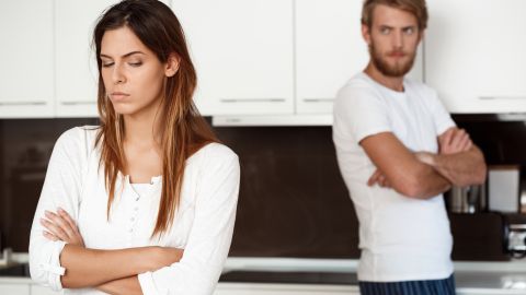 Психолог рассказала, чем грозит одиночество мужчинам и женщинам