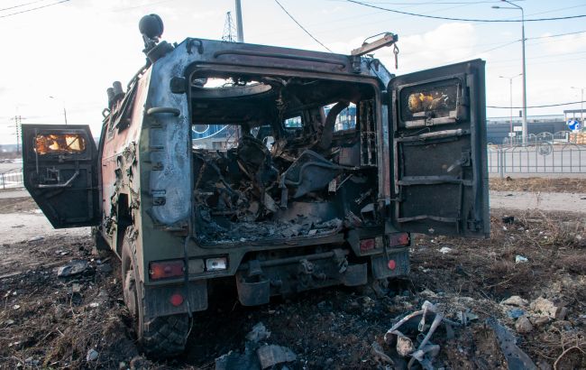 Украинские десантники уничтожили бронемашину "Тигр" вместе с экипажем