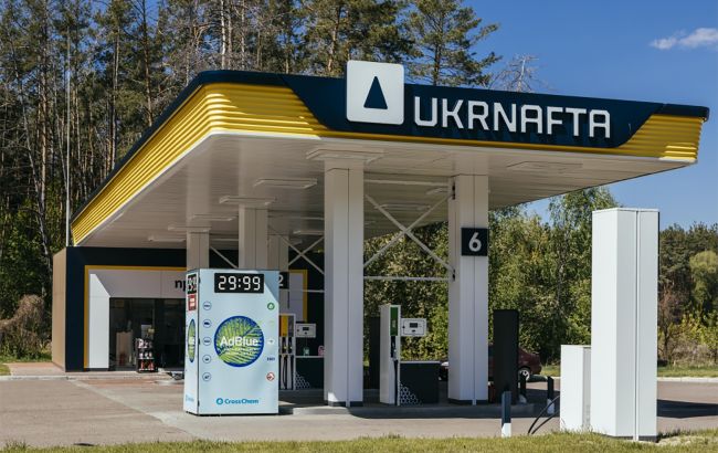 "Укрнафта" впервые вырвалась в лидеры по объему продаж топлива, обойдя ОККО и WOG, - Forbes
