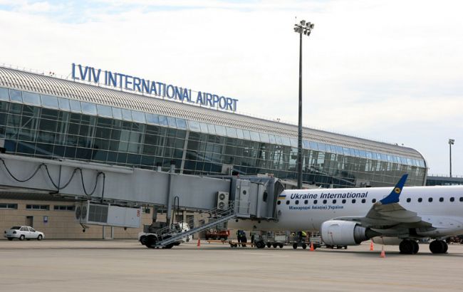 Львівський аеропорт визначили резервним на час заборони польотів