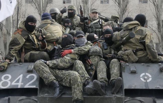 Бойовики на Донбасі почали відчувати дефіцит боєприпасів, що поставляються з Росії, - ІС