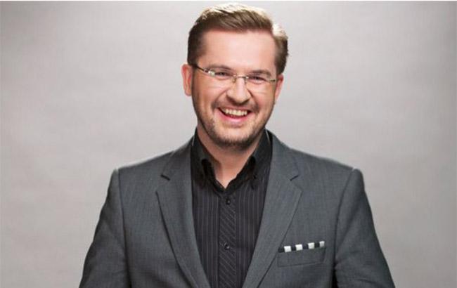 Пономарьов посперечався про політичні погляди SunSay