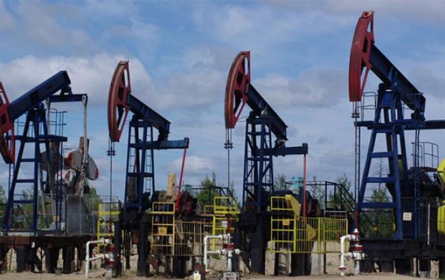 Ціна на нафту Brent знизилася більш ніж на 3% - до 57,38 долл./барель