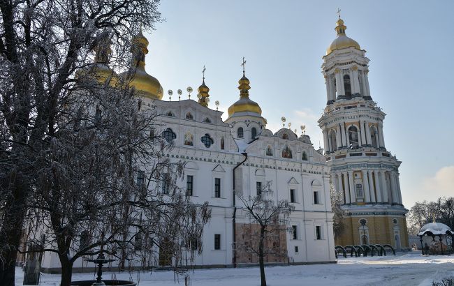 Киево-Печерская Лавра срочно закрывает двери для украинцев: что произошло