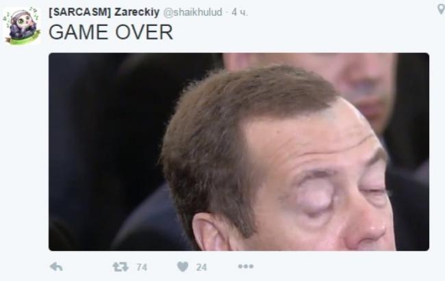 Соцсети: Медведев заснул под выступление Путина