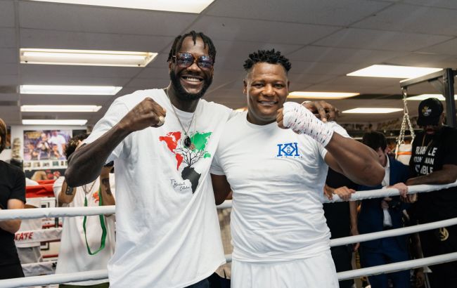 Екс-чемпіон WBC прагне боксувати з Усиком: є одна перешкода