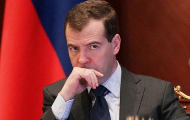 Положение в экономике России остается сложным, - Медведев
