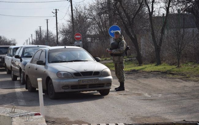 Бойовики вимагають гроші за пропуск на підконтрольну Україні територію, - ДПСУ