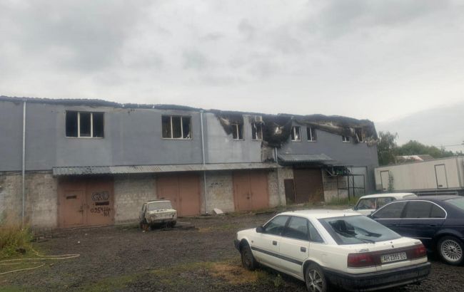 Оккупанты ночью обстреляли Славянск, "освободив" от СТО и спортзала