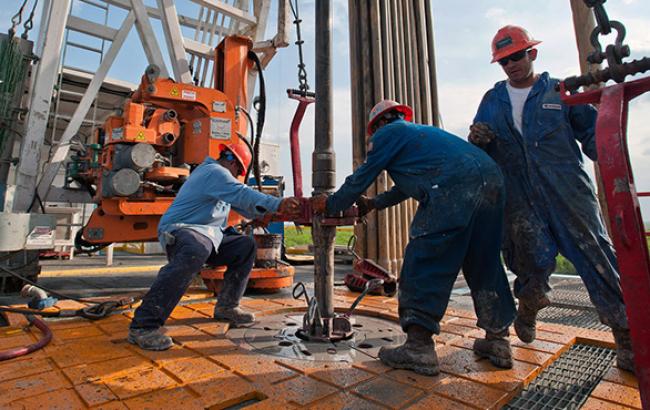 Цена нефтяной корзины ОПЕК упала почти на 1% - до 81,97 долл./барр