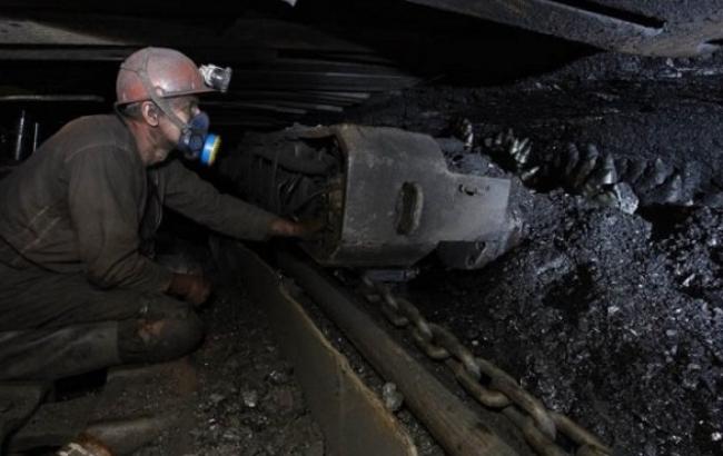 Кабмин планирует до 2019 г. ликвидировать 32 убыточные шахты