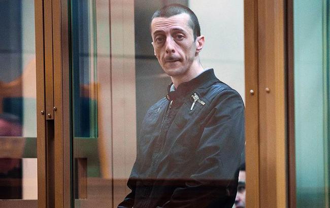 Адвокат сына Джемилева заявил, что его уже 3 часа не пускают на встречу с подзащитным