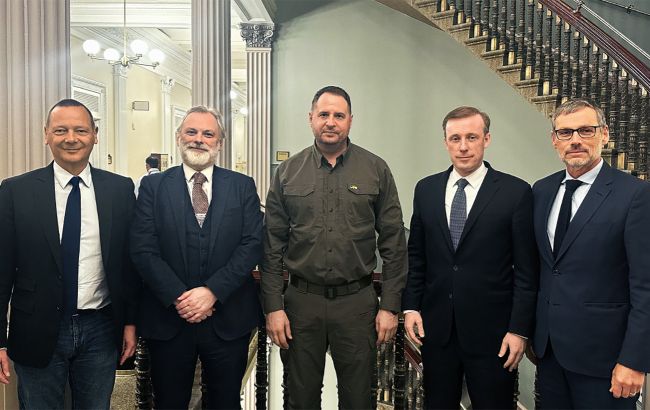 Єрмак обговорив з радниками лідерів США, Великої Британії, Німеччини та Франції ситуацію на фронті