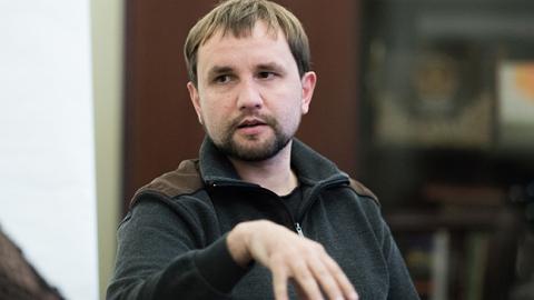 "Політичні спекулянти": В'ятрович висловився про використання "георгіївських стрічок" в Україні