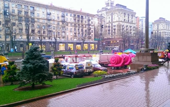 Столичная власть подаст в суд на владельцев автокофеен, митингующий под мэрией