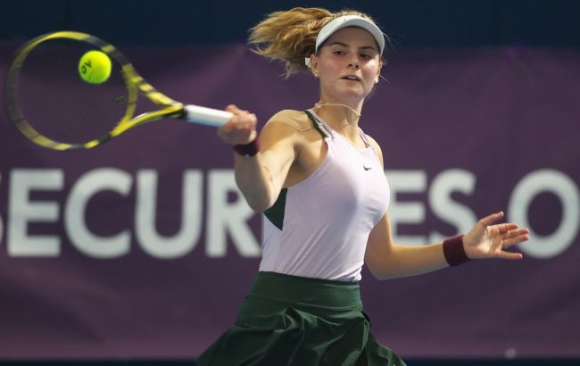 Дубай-2023: Завацкая проиграла латвийке Остапенко в первом круге соревнований