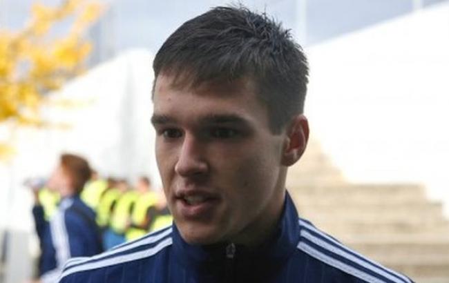 Полузащитник "Динамо" продолжит карьеру в "Стали"