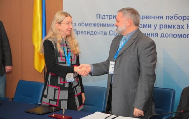 Українські лабораторії працюватимуть за міжнародними стандартами