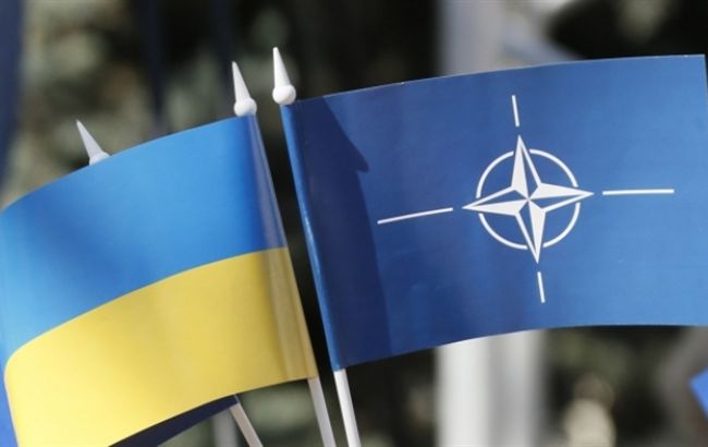 В случае провала минских соглашений Украина снова будет просить у Запада летальное оружие