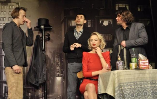 Черный квадрат "А-ля кобеля, или все, что движется"