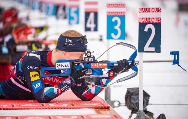 Брати Бьо тріумфували в спринті на етапі Кубка світу з біатлону в Словенії