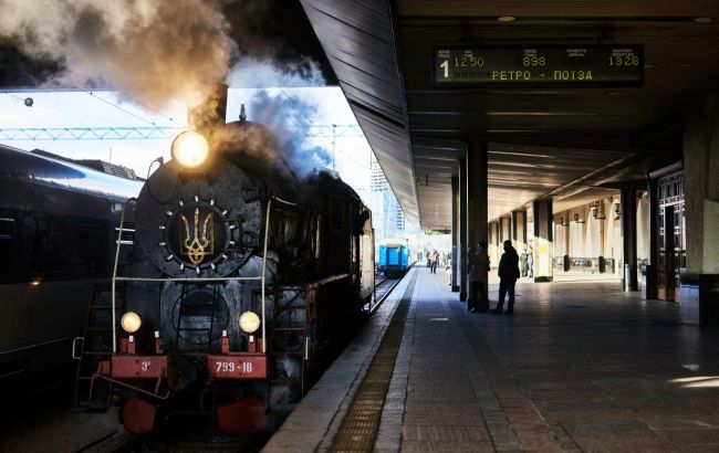 В Україні запускають новорічний ретро-поїзд: куди він їздитиме