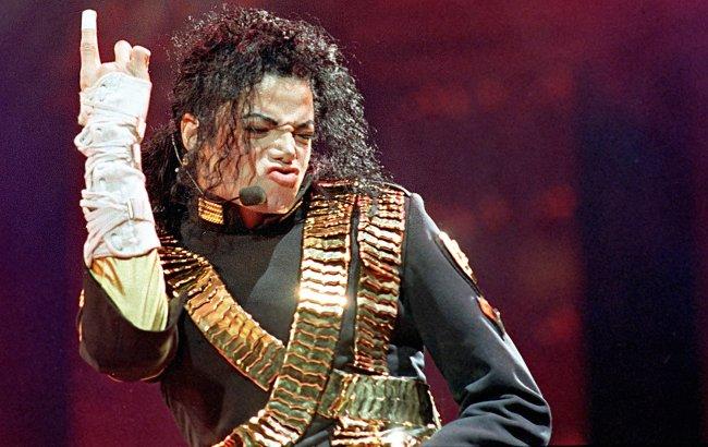 В новом фильме Майкла Джексона сыграет белый актер