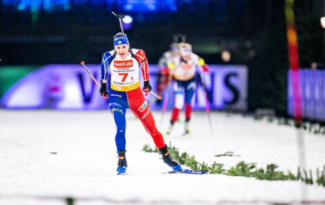 Франция выиграла Рождественскую гонку-2022 в биатлоне, дуэт украинцев финишировал восьмым