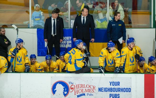 Хокейна збірна України розгромно програла Канаді на старті Універсіади-2023