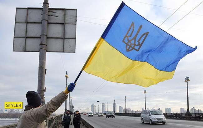 "Многие обрадовались": жителей Донбасса трогательно поздравили с Днем Независимости (фото)