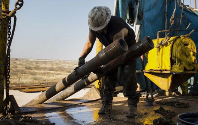 Цена нефтяной корзины ОПЕК впервые почти за две недели упала ниже 43 долл/барр