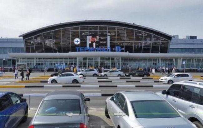 Блокада проспекта Бажана: аэропорт "Борисполь" просит пассажиров ехать в объезд