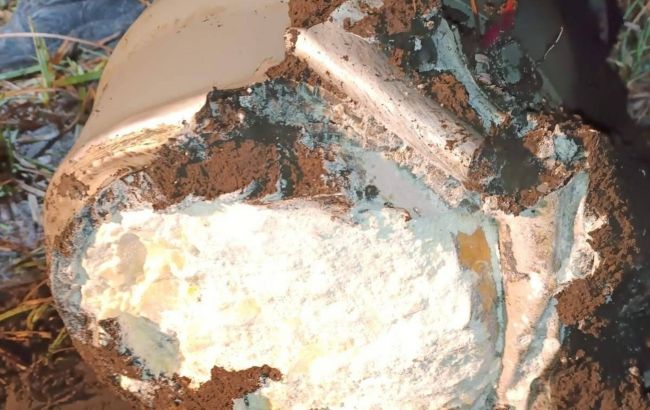 У Молдові знайшли бойову частину ракети, яка впала під час вчорашньої атаки РФ по Україні