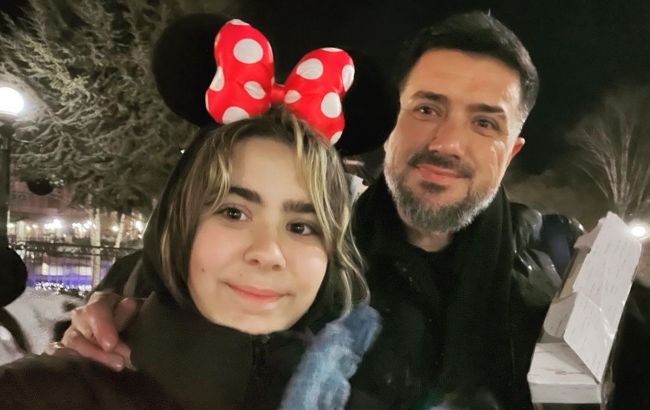 Бывший муж Лорак встретился с дочерью в Турции. Как выглядит его ребенок