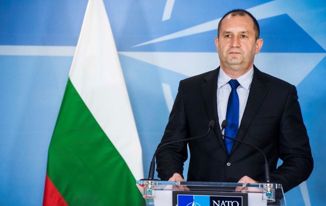 Президент Болгарії переобрався на другий термін, - екзит-поли