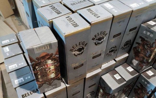 В Украине выявили поддельный элитный алкоголь: какие это бренды
