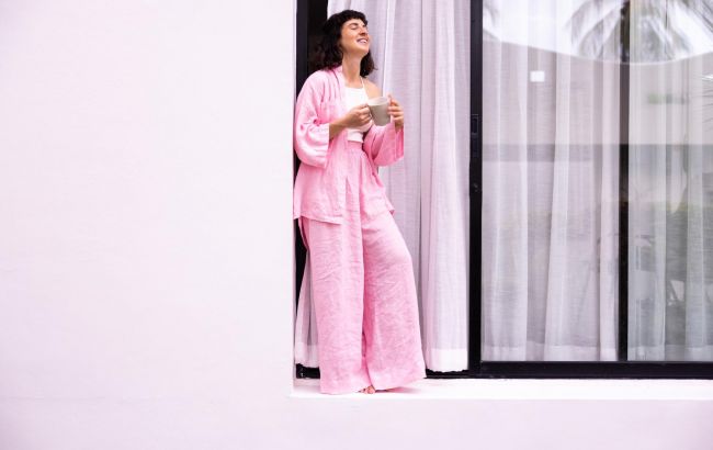 Как выбирать модные вещи в пижамном стиле на теплый сезон 2024 года