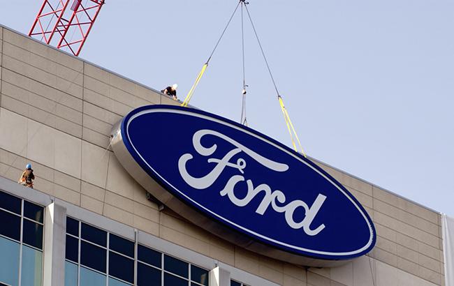 Ford отзывает 350 тысяч внедорожников и грузовых автомобилей
