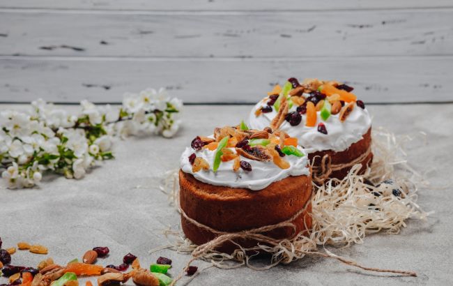 Паска, як з картинки: перевірений спосіб приготування, який всі шукають