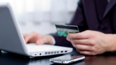 Штрафуют ли за продажу вещей на OLX и в соцсетях? Налоговая дала ответ