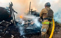 Бровари масовано атакували дрони, у місті спалахнули пожежі